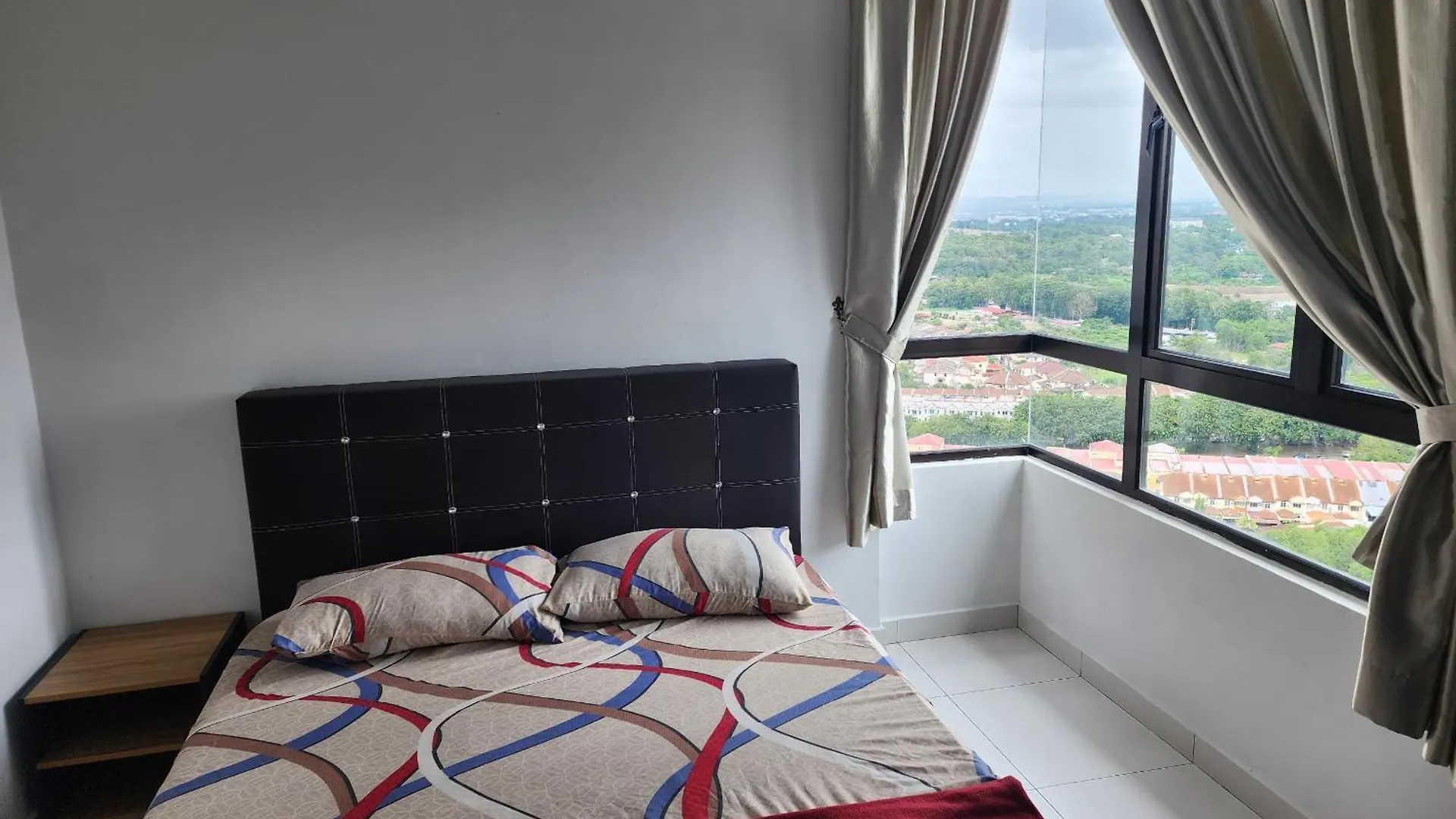 Pixie Homestay At The Heights Residence Ayer Keroh Melaka